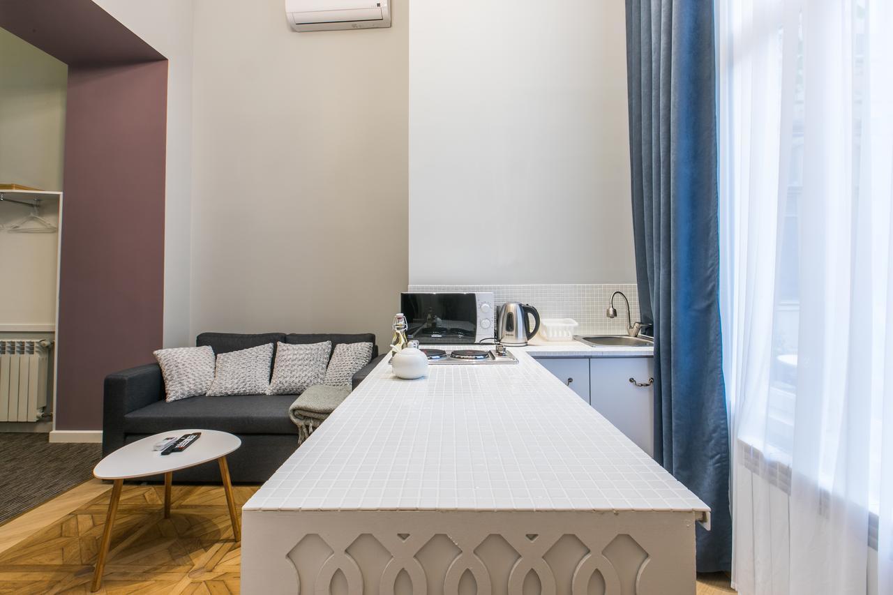 Kuxos Apartment On Machabeli Street Tbilisi Exterior photo